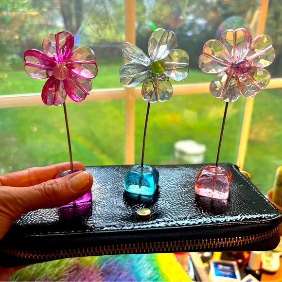Adorable Flower Photo Stands - Picture 1 of 7